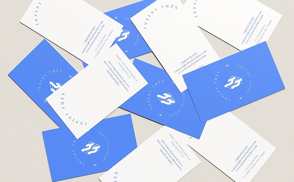 Le 44 identity — Business card with MF Corinthe font.